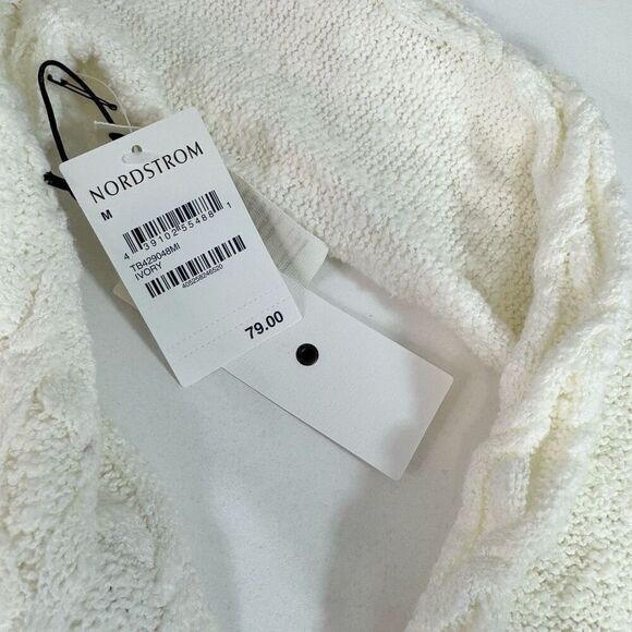 Treasure & Bond Sweater Womens Med White Long Sleeve Pullover Mock Neck Raw Hem - Picture 2 of 8